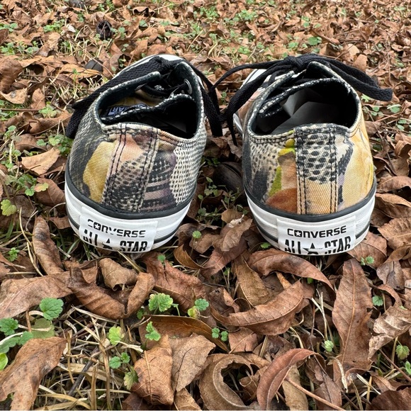 Converse all star women’s Multicolor Graphic Sneakers - Picture 7 of 10